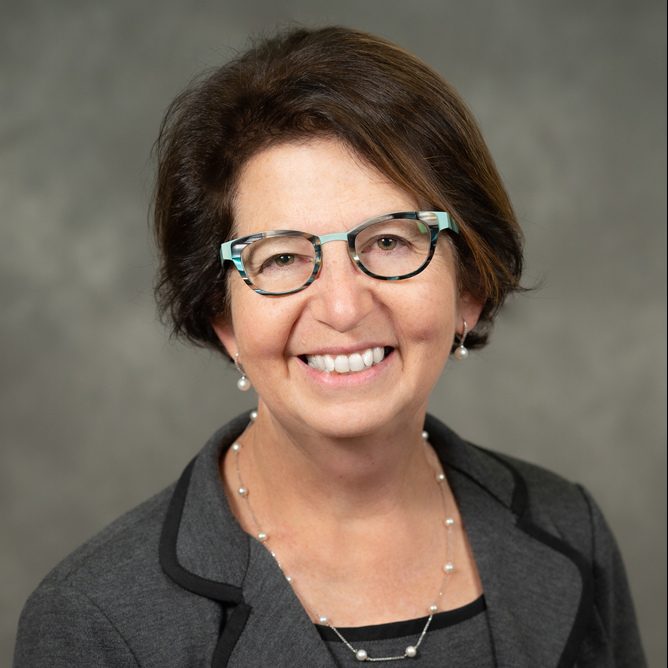 Lynn  Schnapp, MD